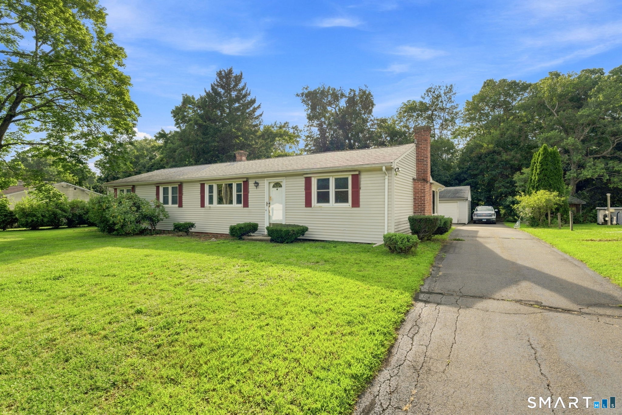 979 Farmington Drive Cheshire CT 06410