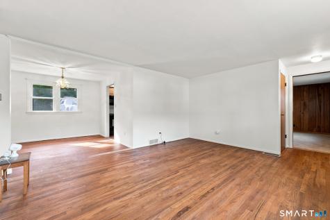 979 Farmington Drive Cheshire CT 06410