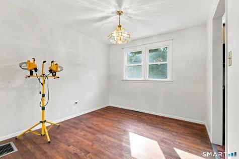 979 Farmington Drive Cheshire CT 06410