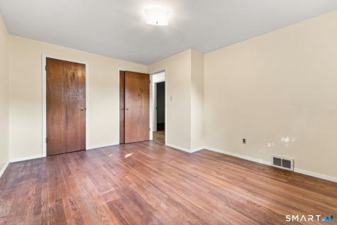 979 Farmington Drive Cheshire CT 06410