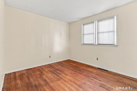 979 Farmington Drive Cheshire CT 06410