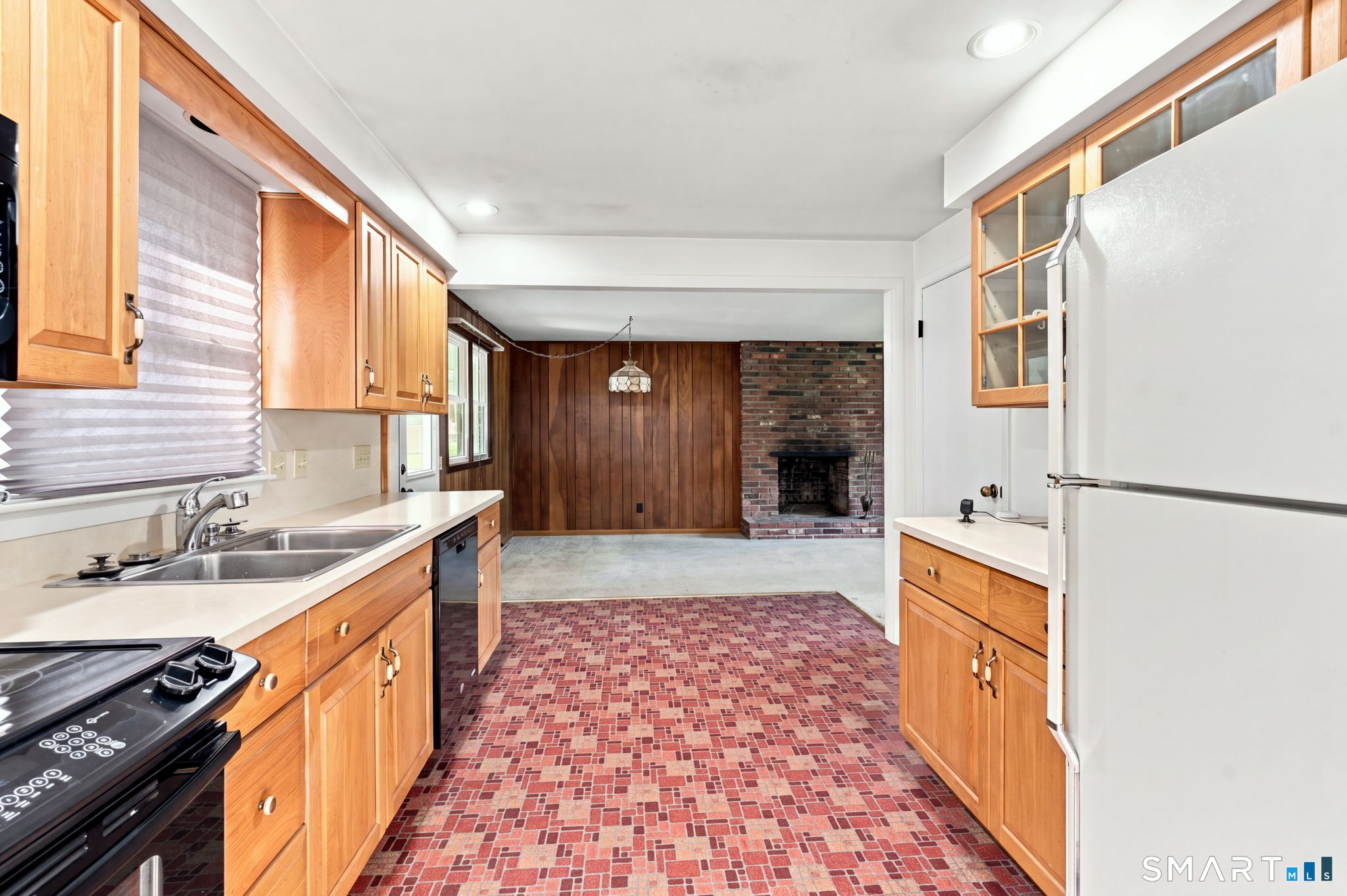 979 Farmington Drive Cheshire CT 06410
