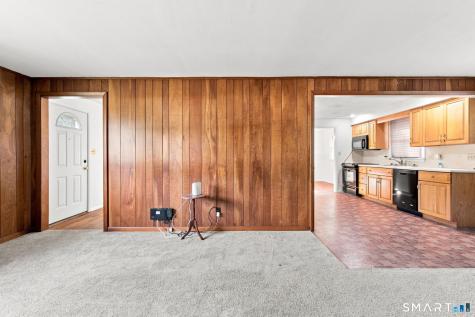 979 Farmington Drive Cheshire CT 06410