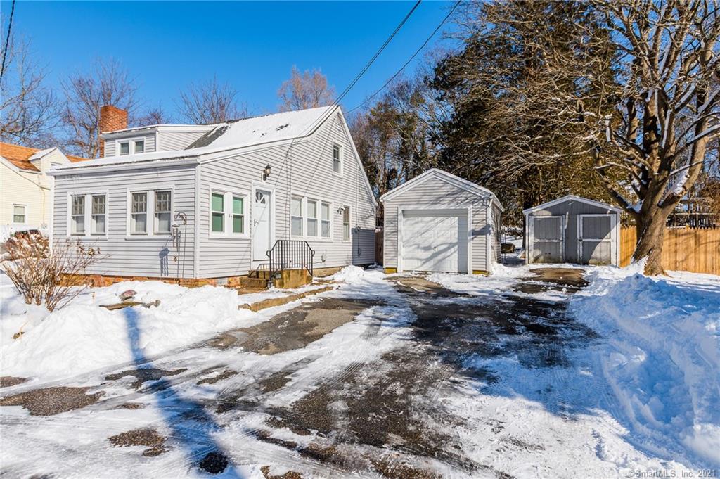 47 Hillside Road Groton CT 06340