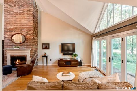 5 Beacon Heath Farmington CT 06032