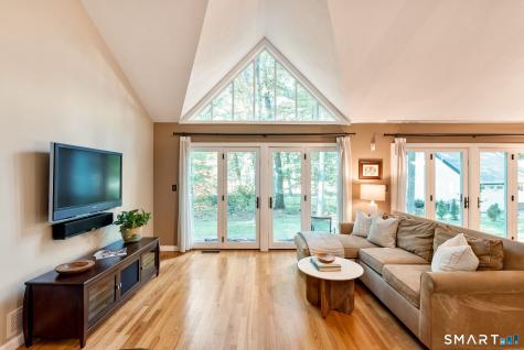 5 Beacon Heath Farmington CT 06032