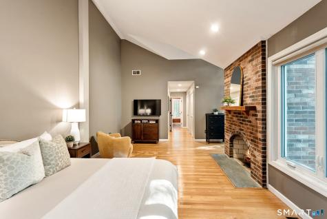 5 Beacon Heath Farmington CT 06032