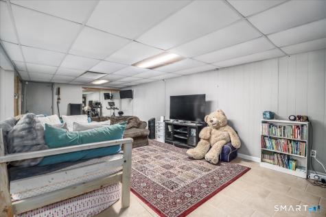 38 Aspetuck Pines Drive New Milford CT 06776