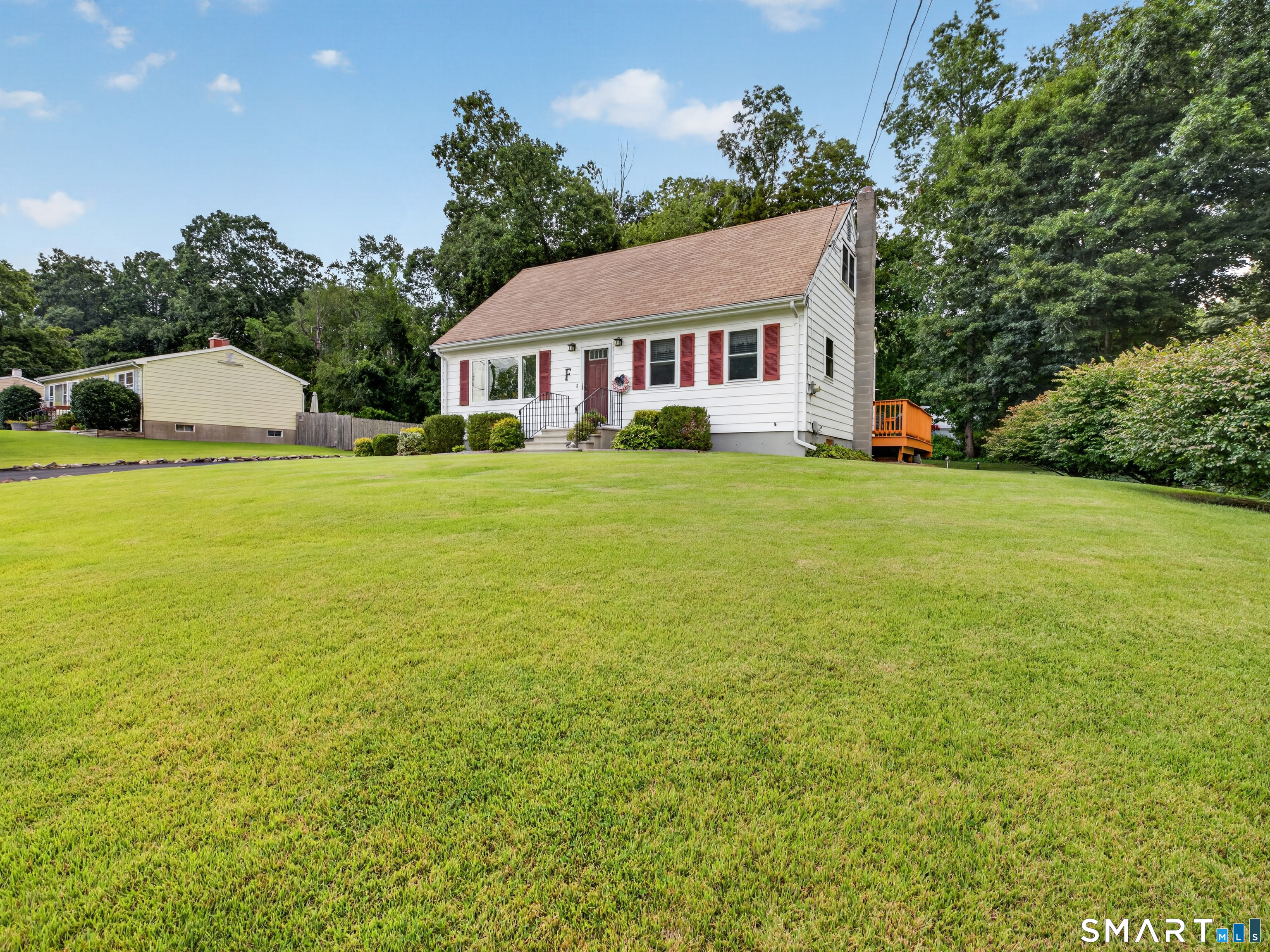 16 Philanne Drive Norwich CT 06360