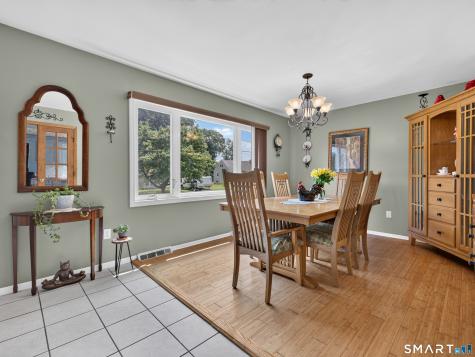 16 Philanne Drive Norwich CT 06360