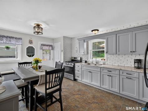16 Philanne Drive Norwich CT 06360