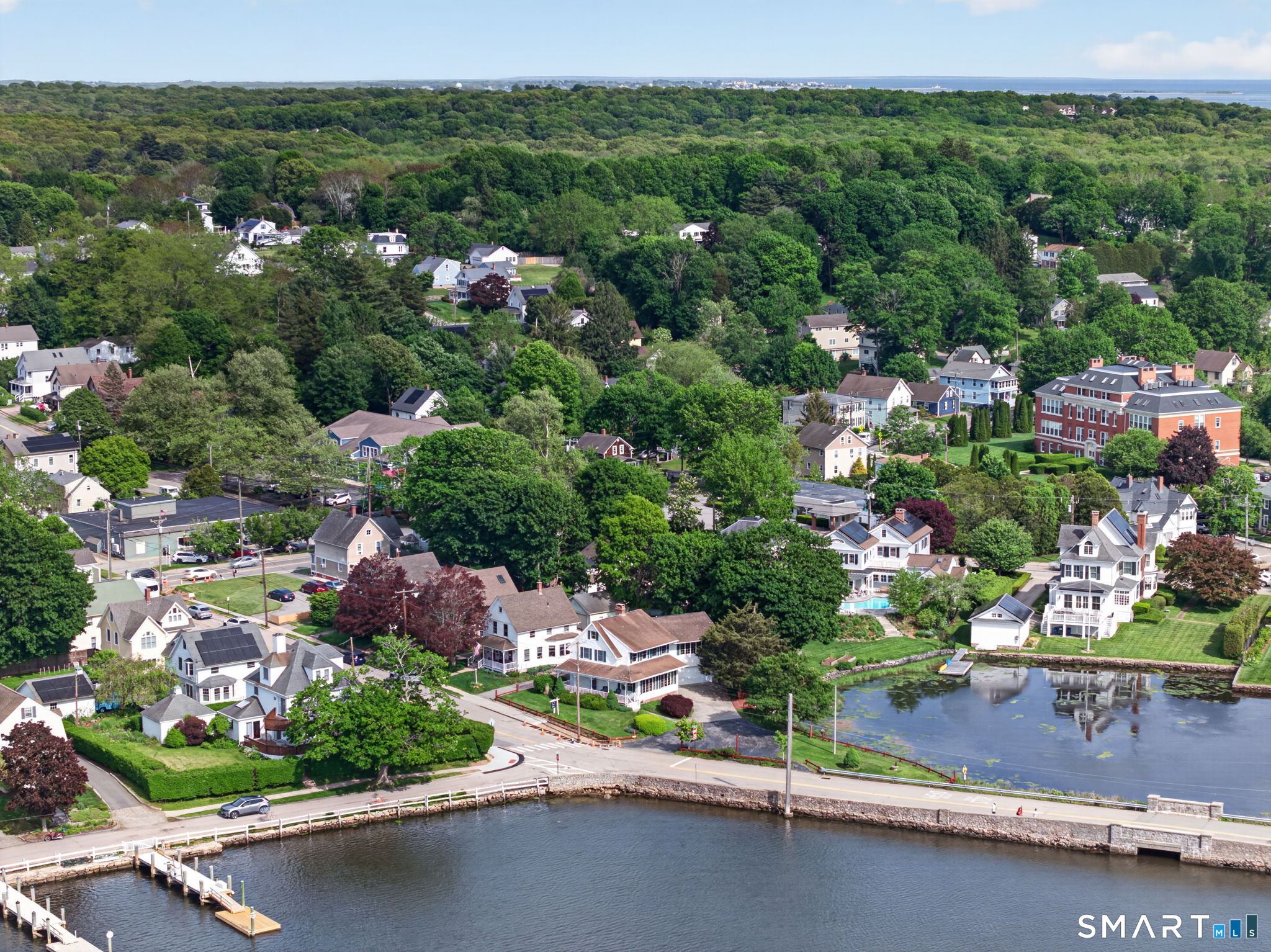 40 Holmes Street Stonington CT 06355