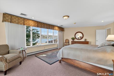 40 Holmes Street Stonington CT 06355