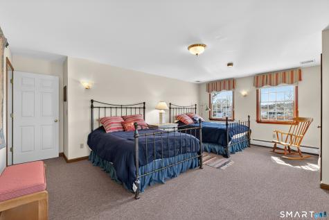 40 Holmes Street Stonington CT 06355