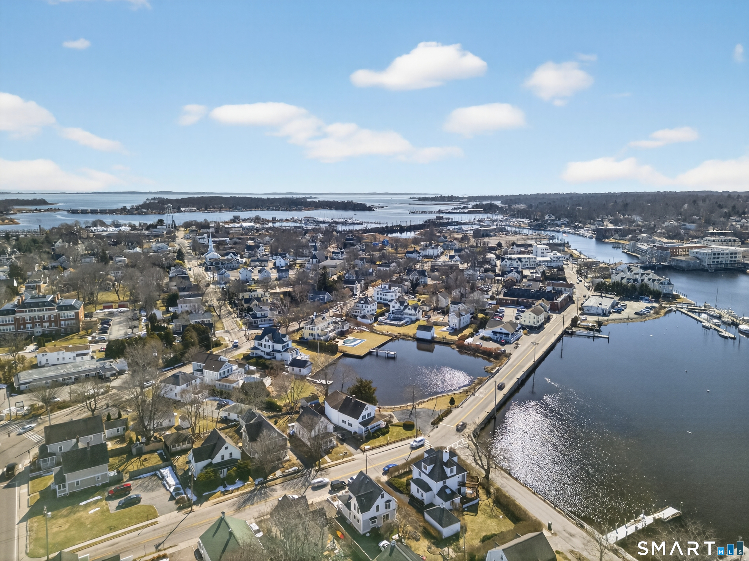 40 Holmes Street Stonington CT 06355