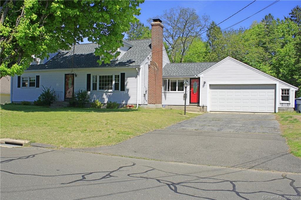 3 Saint Thomas Street Enfield CT 06082
