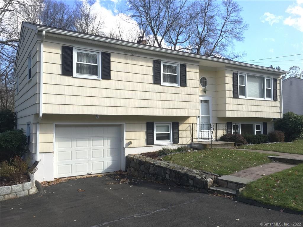 2 Clairann Drive Danbury CT 06811