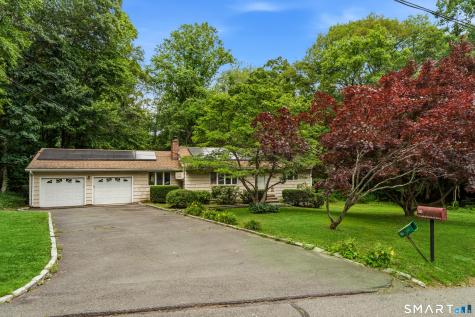 30 Creeping Hemlock Drive Norwalk CT 06851