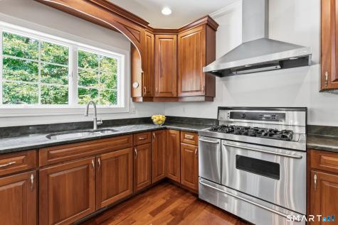 78 Meadow Woods Road Deep River CT 06417