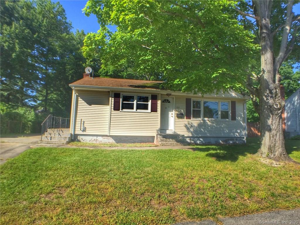 137 Roxbury Road East Hartford CT 06118