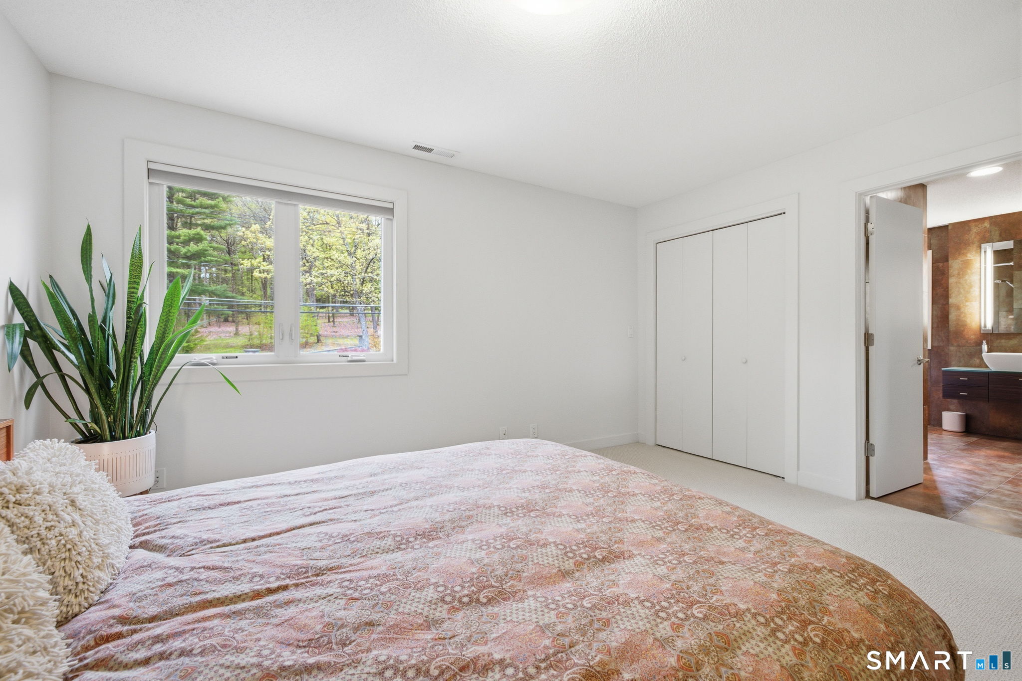 504 Deercliff Road Avon CT 06001