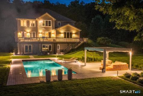 504 Deercliff Road Avon CT 06001
