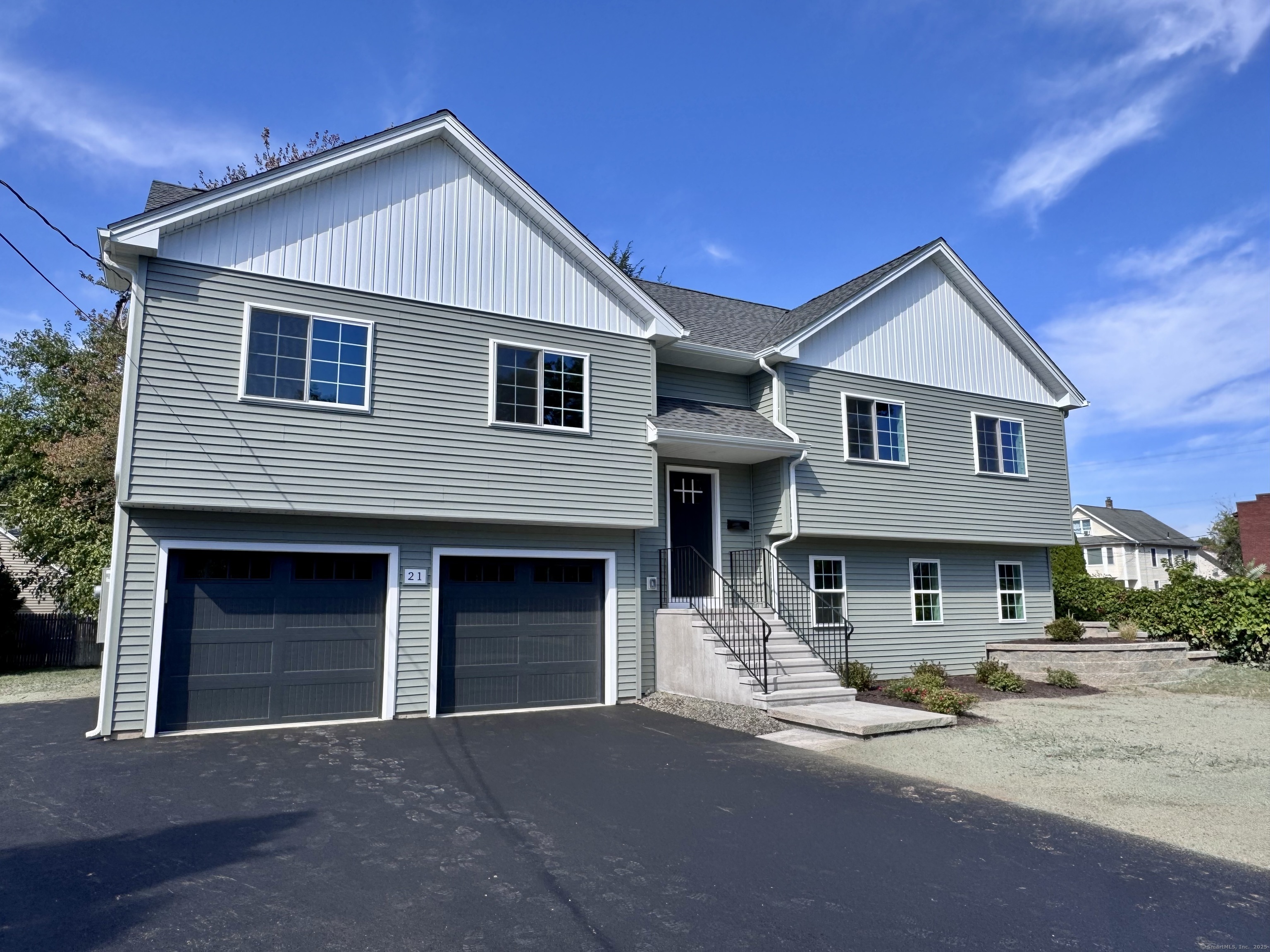 21 Charles Street Enfield CT 06082