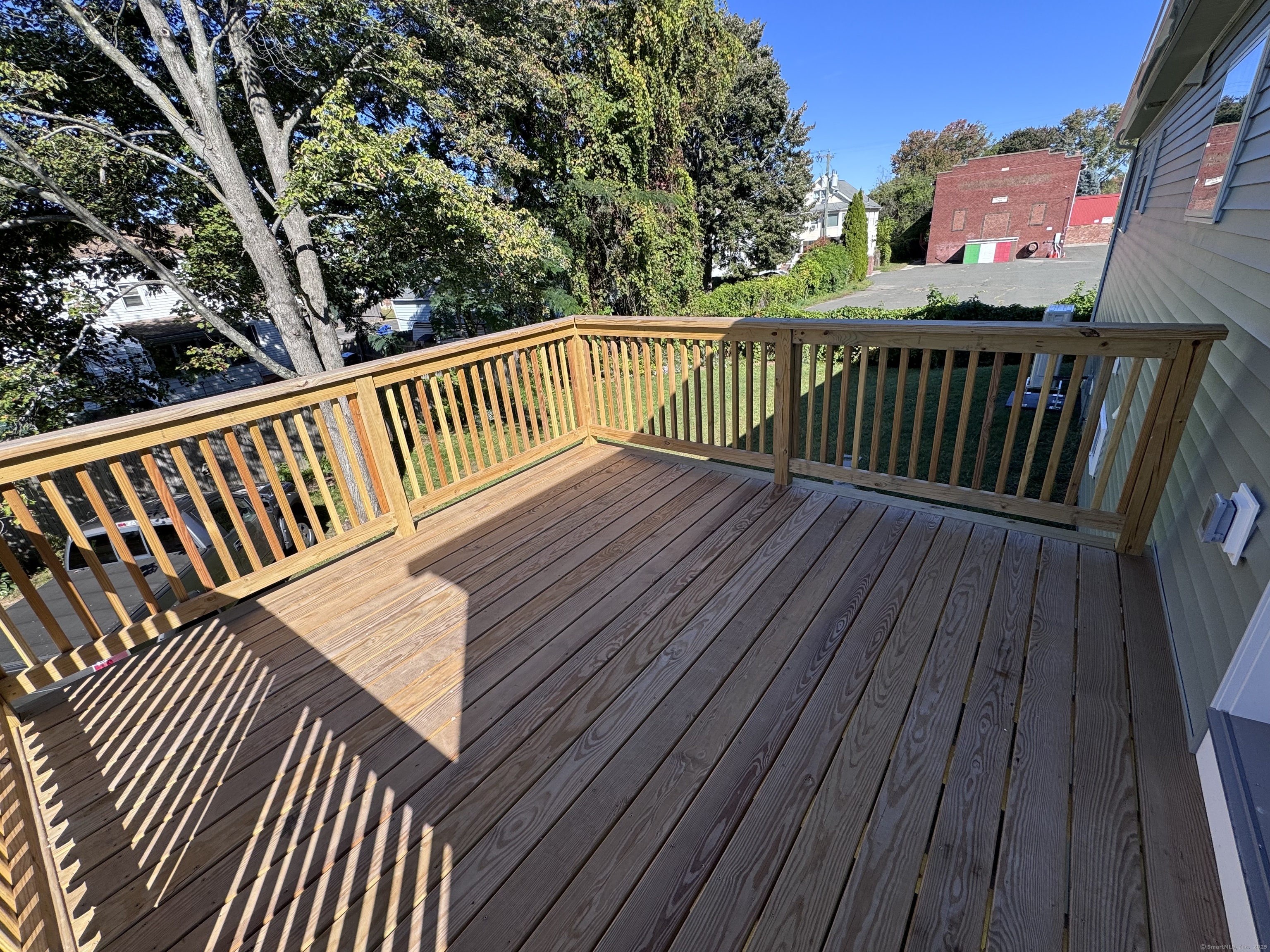 21 Charles Street Enfield CT 06082