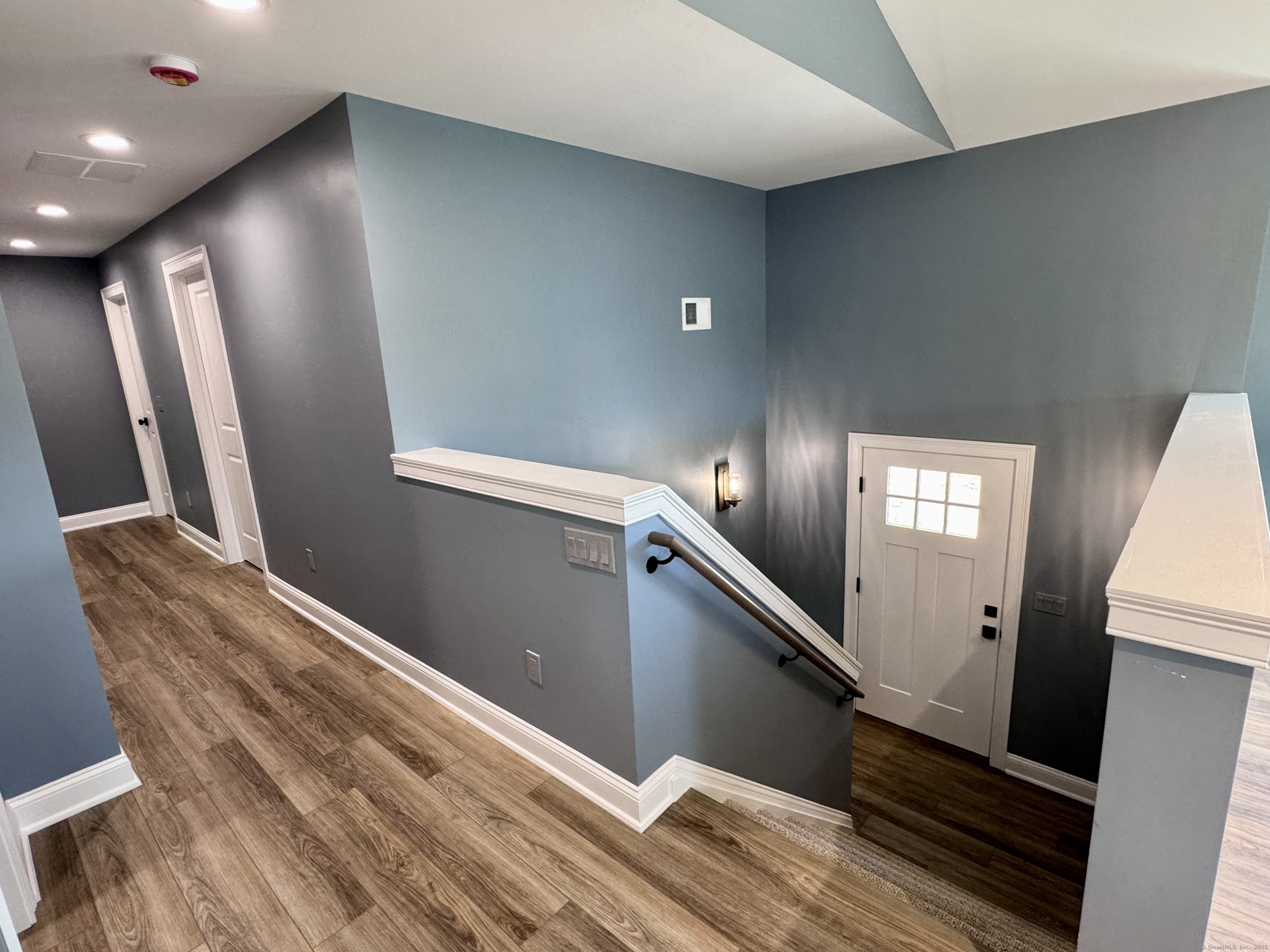 21 Charles Street Enfield CT 06082