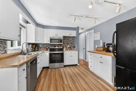 11 Zimmer Road Granby CT 06035
