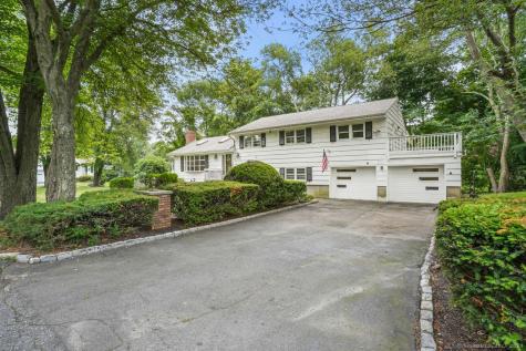 6 Marsh Road Easton CT 06612