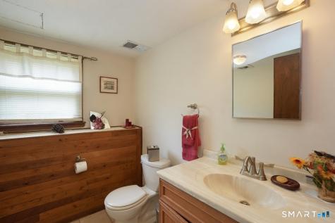 6 Tiffany Lane Bloomfield CT 06002