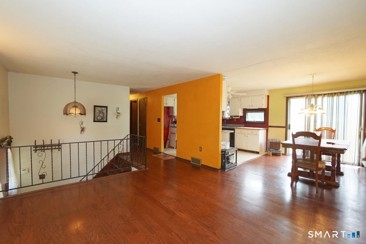6 Tiffany Lane Bloomfield CT 06002