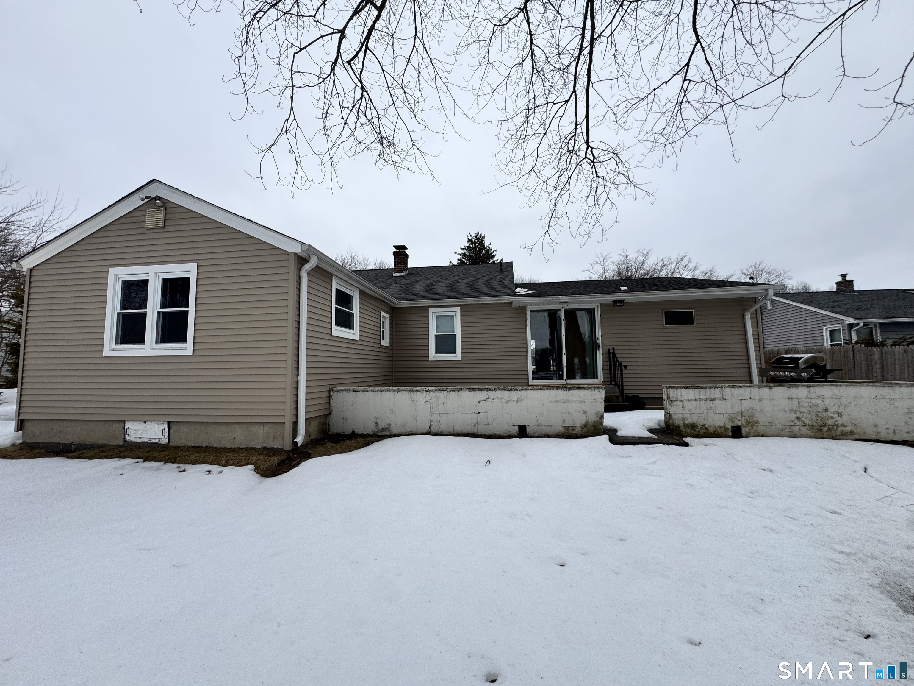 10 Hamilton Court Enfield CT 06082
