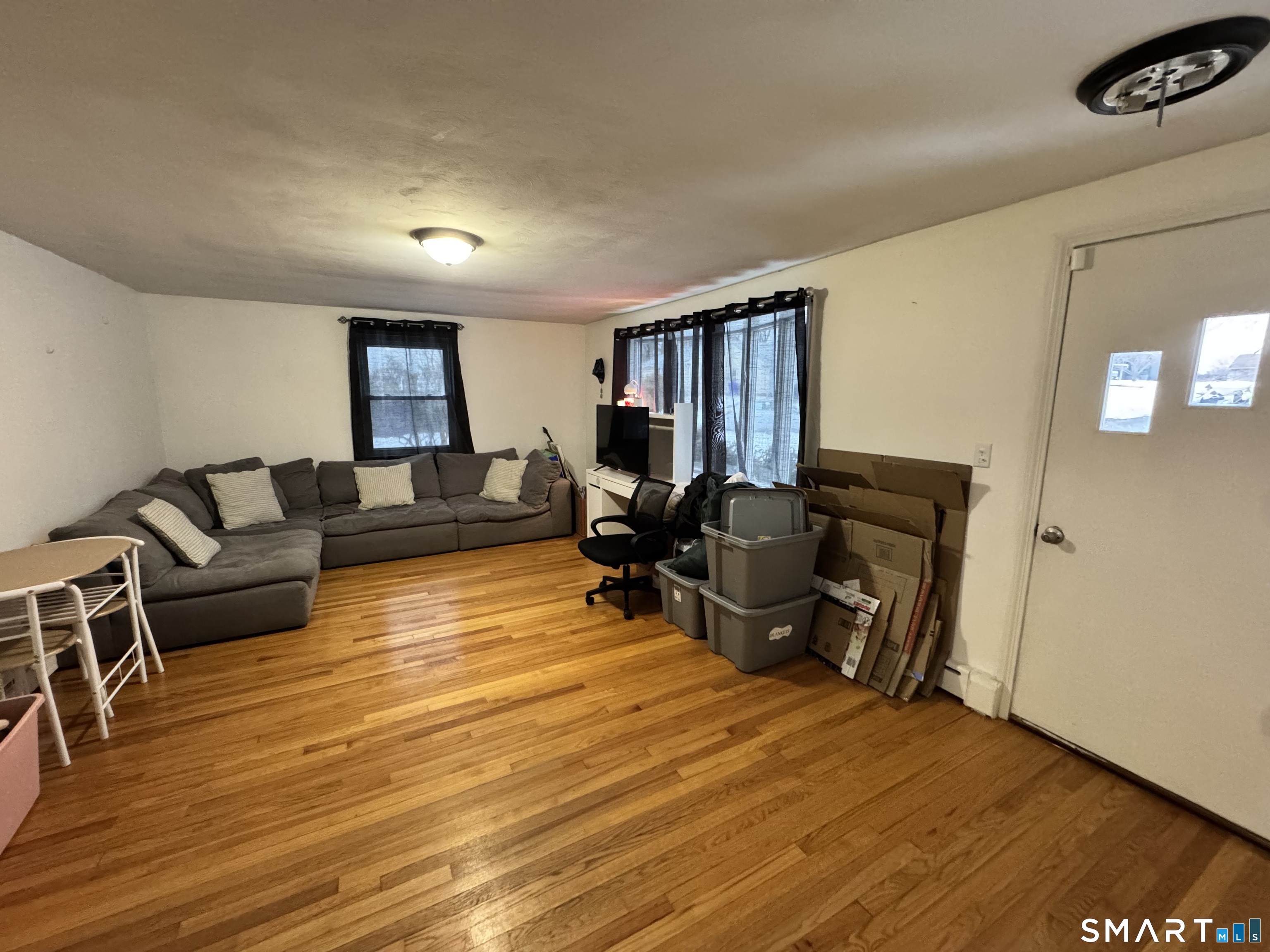 10 Hamilton Court Enfield CT 06082