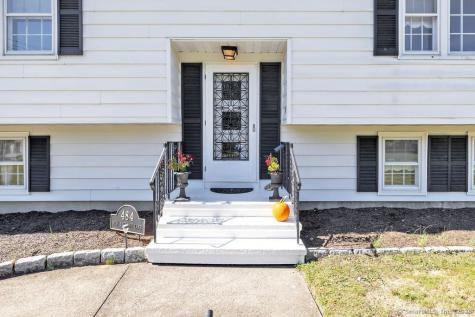 484 New England Lane Orange CT 06477