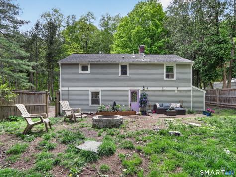 93 Book Hill Road Essex CT 06426