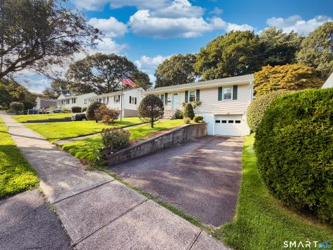 45 Kasper Circle Stratford CT 06614
