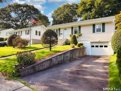 45 Kasper Circle Stratford CT 06614