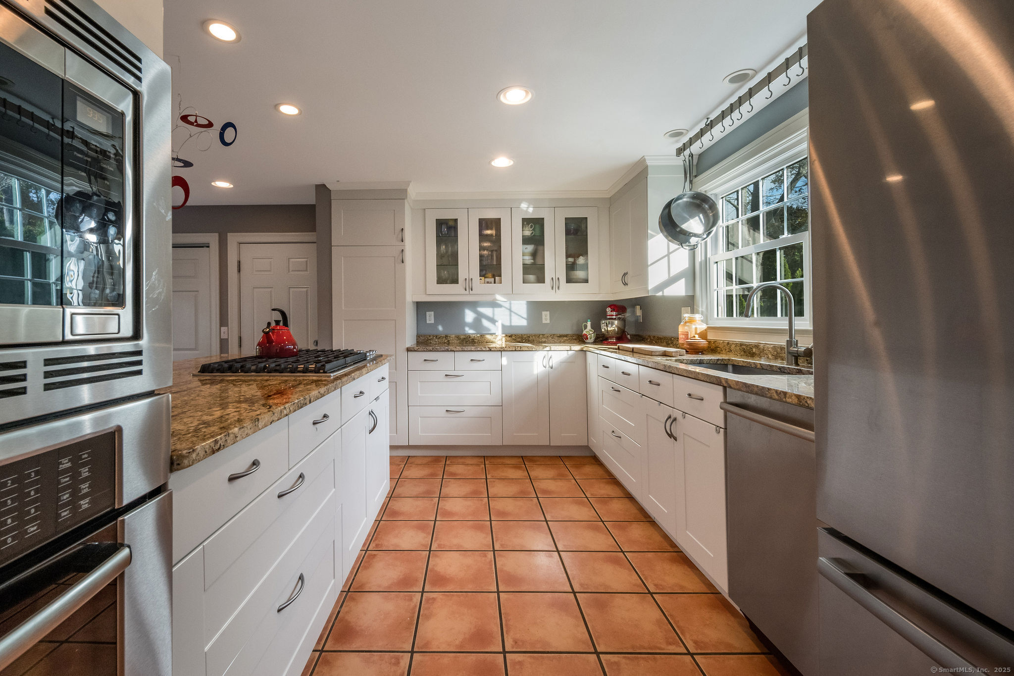 35 Hotchkiss Lane Madison CT 06443