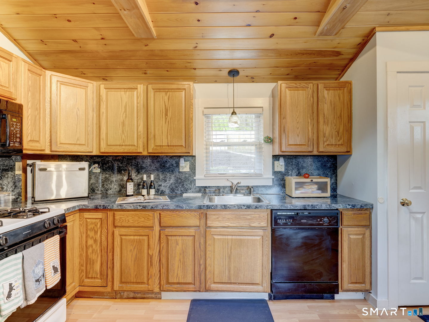 188 Litchfield Street Thomaston CT 06787