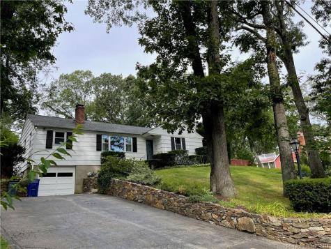 6 Jean Avenue Norwalk CT 06850