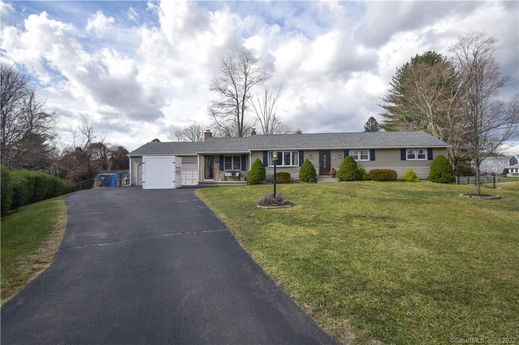 20 Field Road Enfield CT 06082