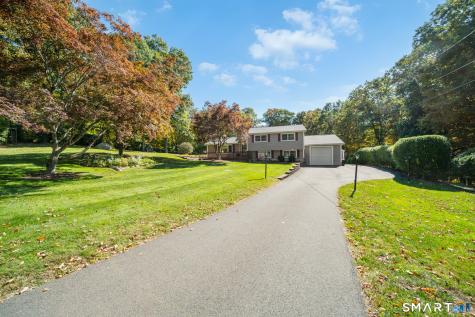 5 Twin Rocks Drive New Fairfield CT 06812