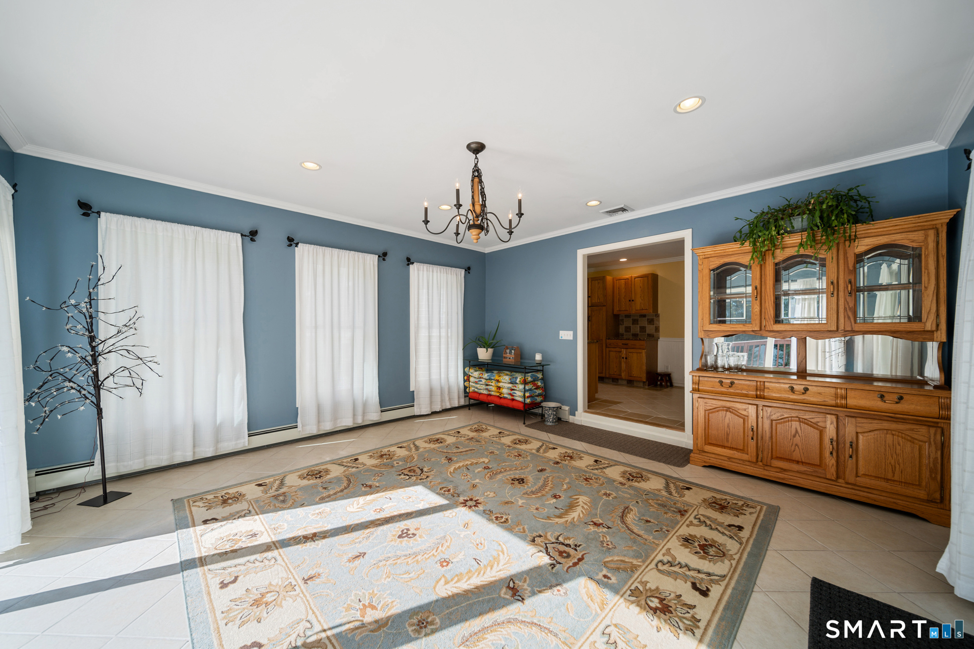 5 Twin Rocks Drive New Fairfield CT 06812