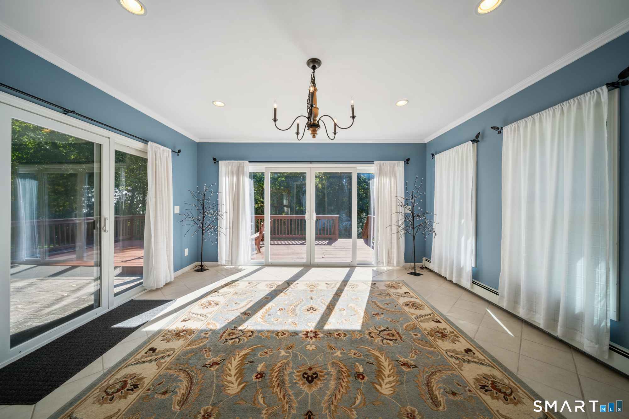 5 Twin Rocks Drive New Fairfield CT 06812