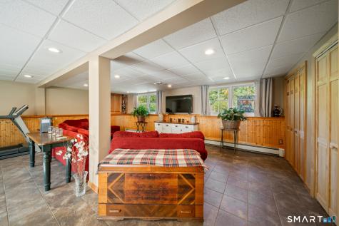 5 Twin Rocks Drive New Fairfield CT 06812