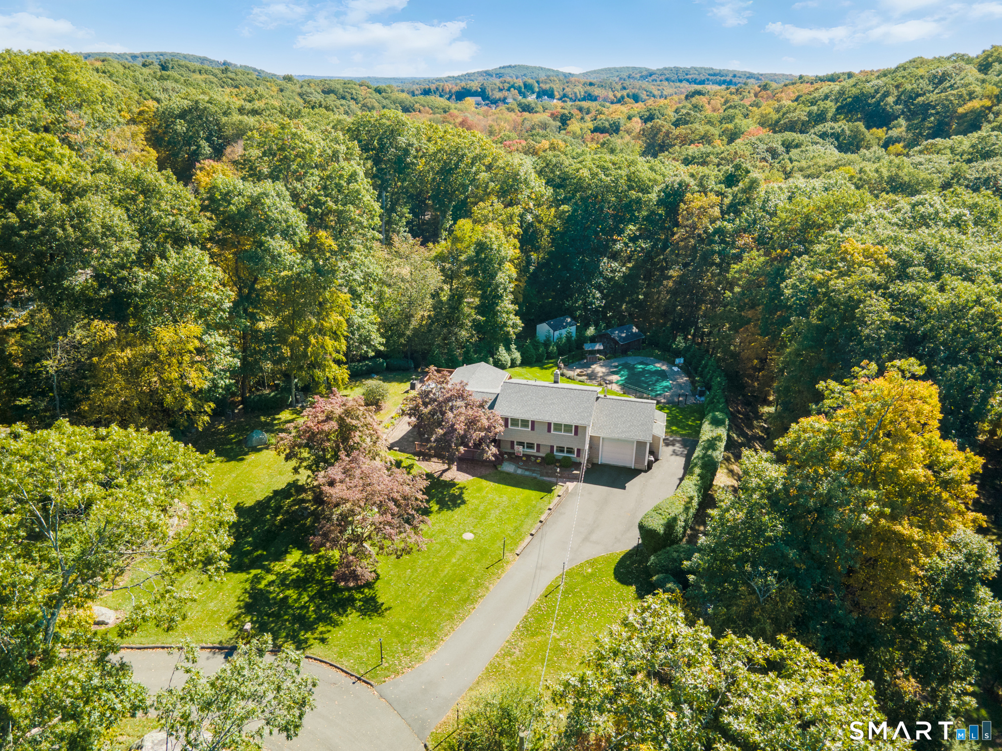 5 Twin Rocks Drive New Fairfield CT 06812