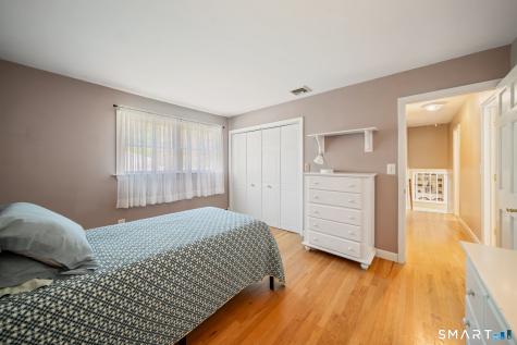 5 Twin Rocks Drive New Fairfield CT 06812