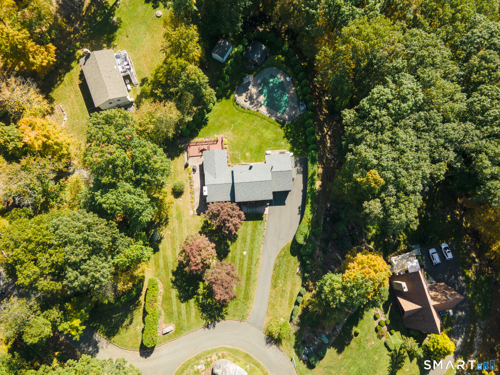 5 Twin Rocks Drive New Fairfield CT 06812